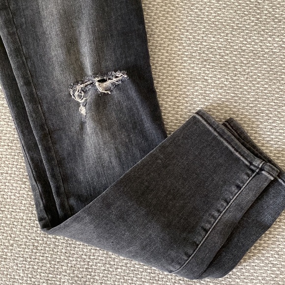 J Brand Alana Skinny Jeans - Picture 5 of 10